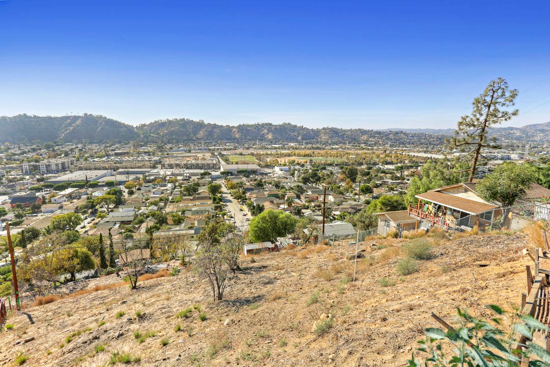 1432 Cliff Dr Vacant Land