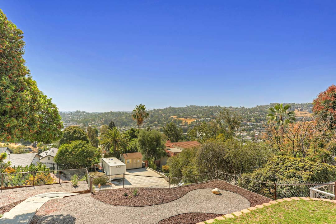 sell a home in eagle rock