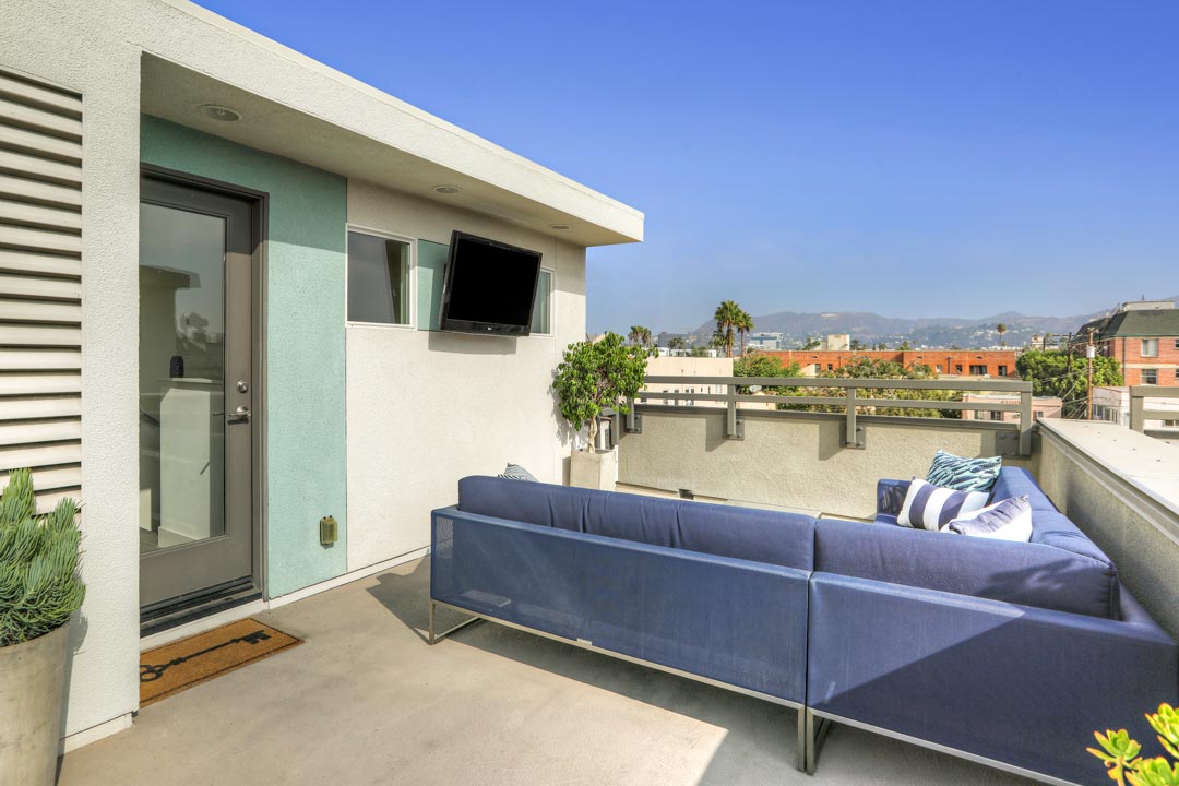 5124 Melrose Ave Los Angeles Wilshire Hancock Park Home for Sale Tracy Do