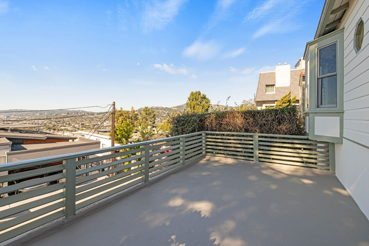 3815 Franklin Ave Los Feliz Home for Lease Tracy Do