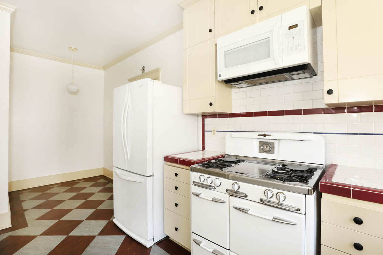 1124 1/2 W Kensington Rd Angelino Heights Echo Park Apartment for Rent