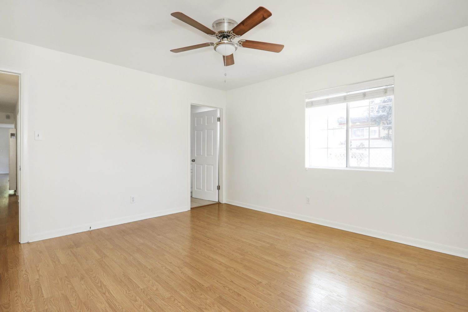 1146 Euclid Ave Boyle Heights Apartment for Lease Tracy Do Compass