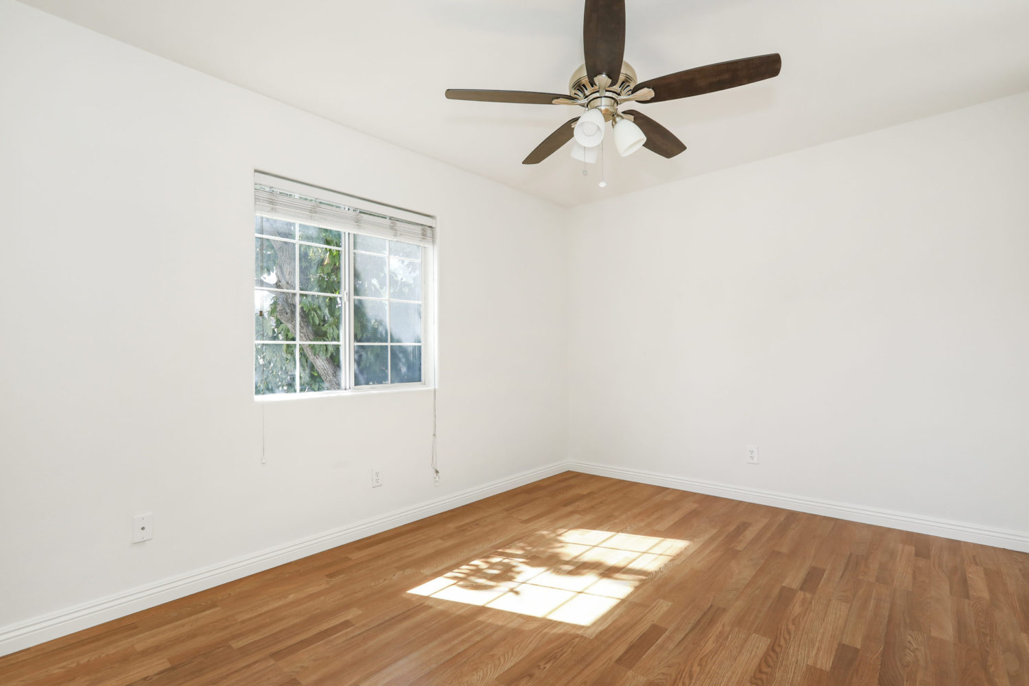 1148 Euclid Ave Boyle Heights Apartment for Lease Tracy Do Compass