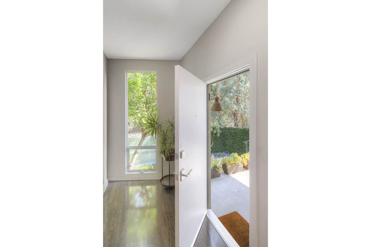 1759 Silverwood Terrace Silver Lake Home for Lease Tracy Do Compass Real Estate