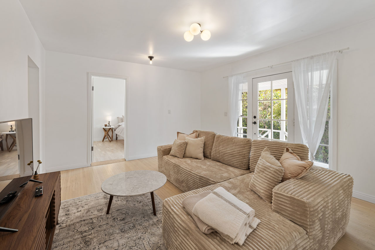 741 N Dillon St Silver Lake Home for Lease Tracy Do Real Estate