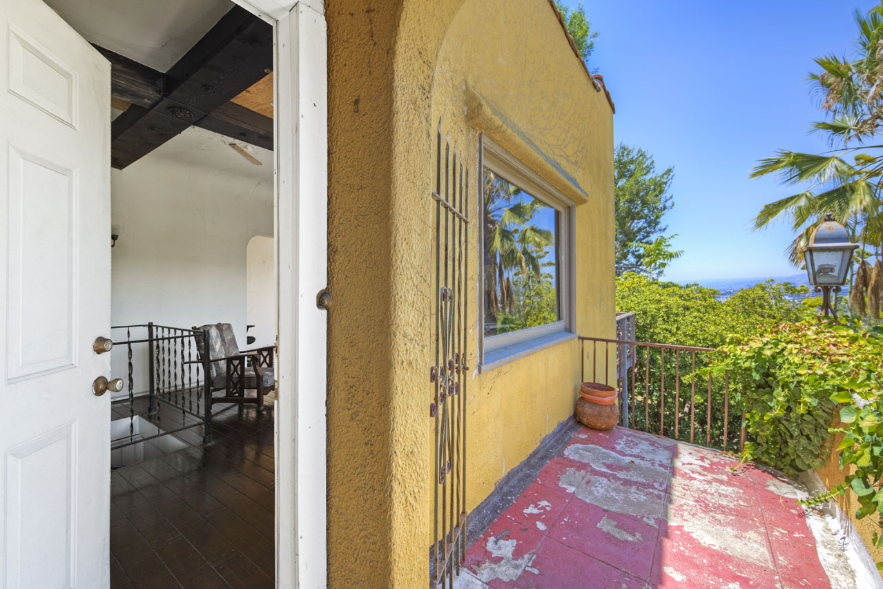 1888 Lucile Ave Silver Lake Home for Sale Tracy Do Real Estate