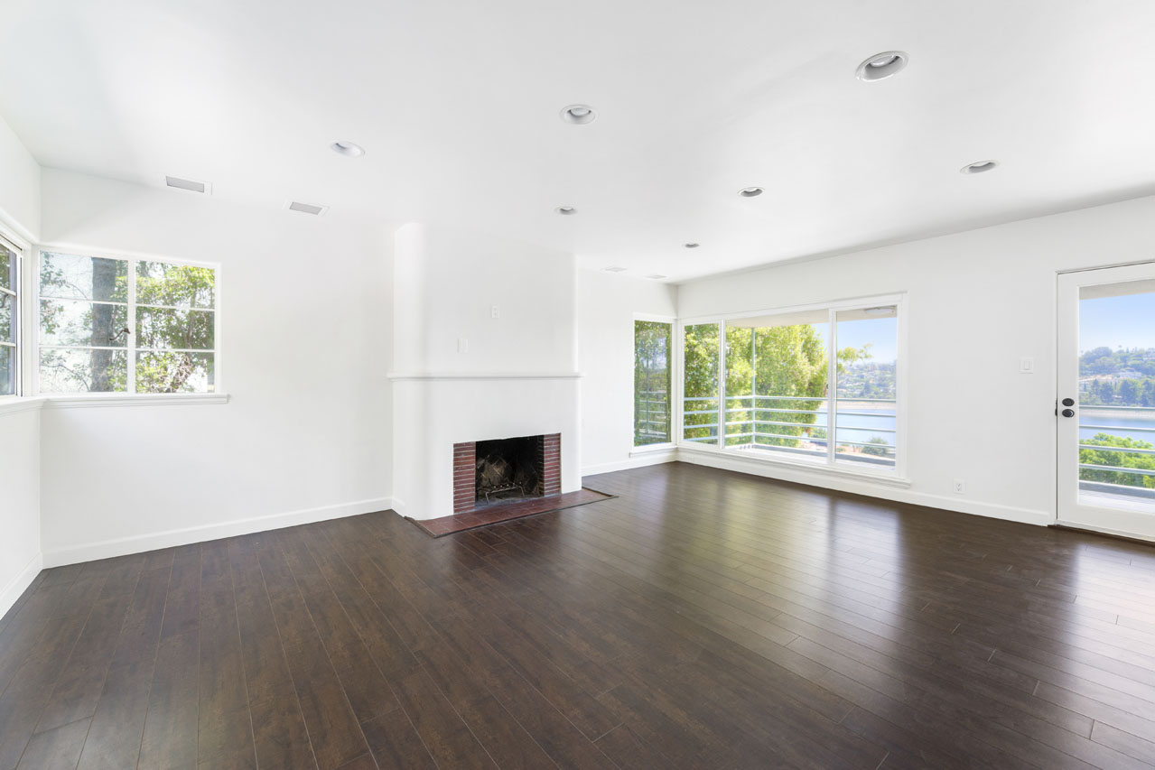 2094 Kenilworth Ave Silver Lake Home for Lease Tracy Do Real Estate