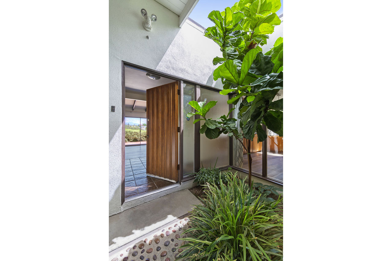 3582 Verdugo Vista Terrace Glassell Park Mid-century Home for Lease Tracy Do Real Estate
