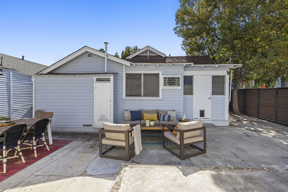 4221 Effie St Silver Lake Home for Sale Tracy Do Real Estate