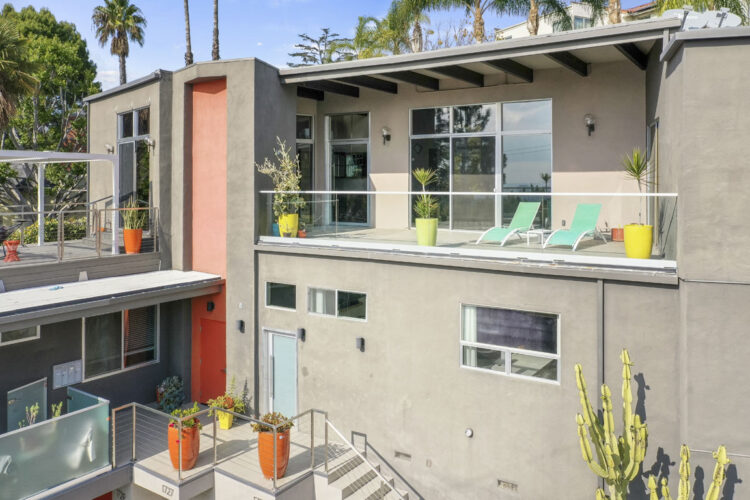 postmodern triplex in silver lake, grey red and blue