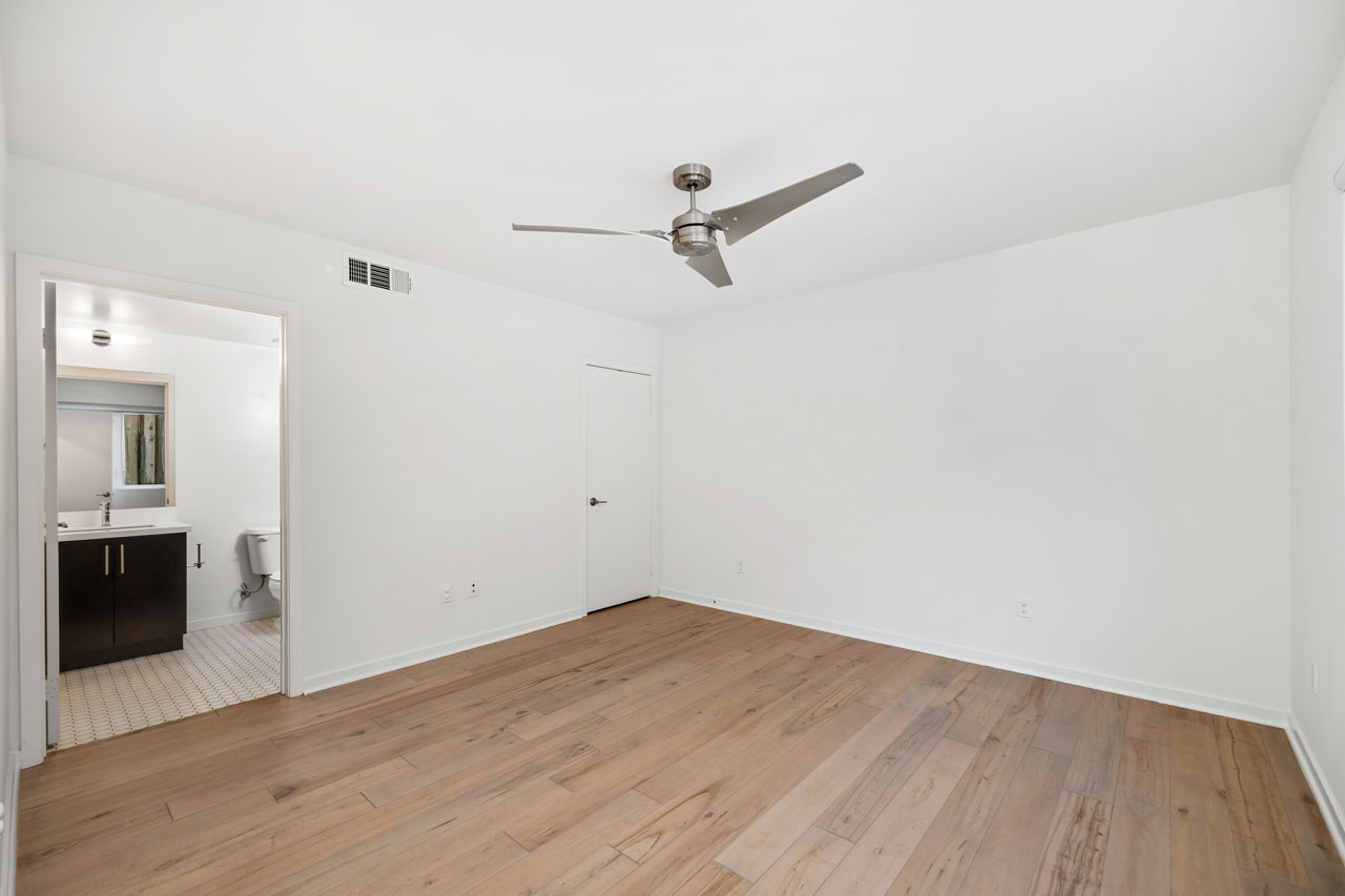 2920 Rowena Ave #2 Silver Lake Townhome for Lease Tracy Do Real Estate