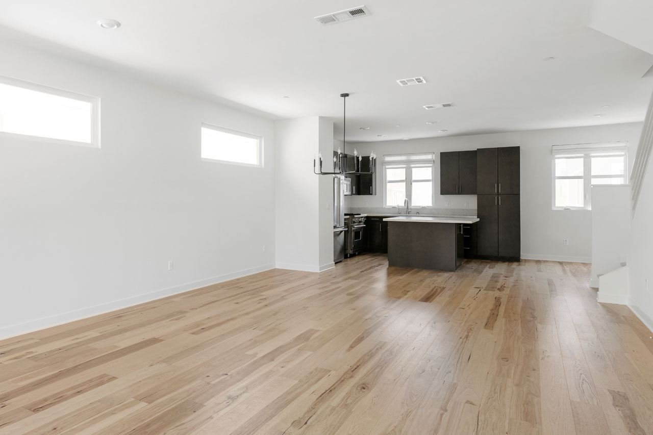 2700 E Chaucer St #19 Cypress Park Townhouse for Sale Tracy Do
