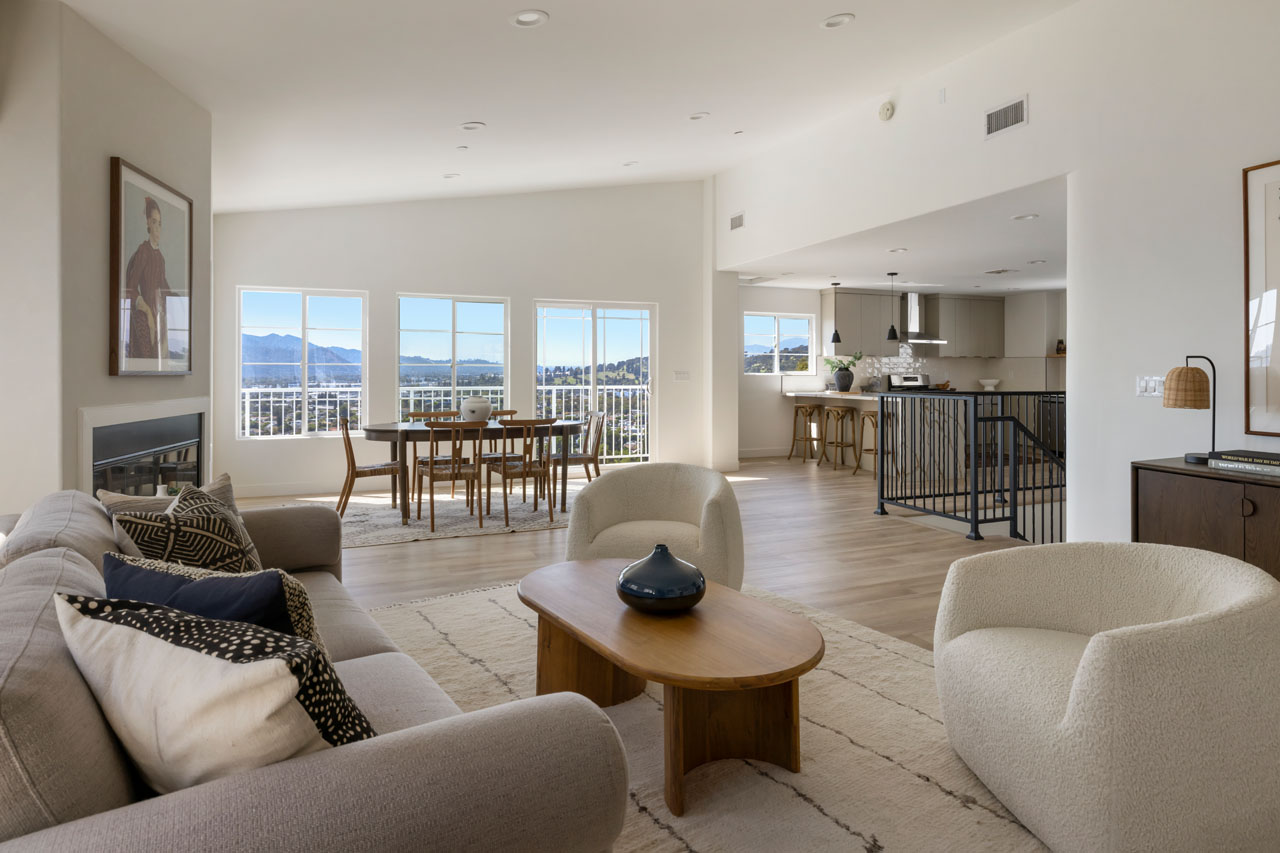 2391 Yorkshire Dr Glassell Park Home for Sale Tracy Do Real Estate