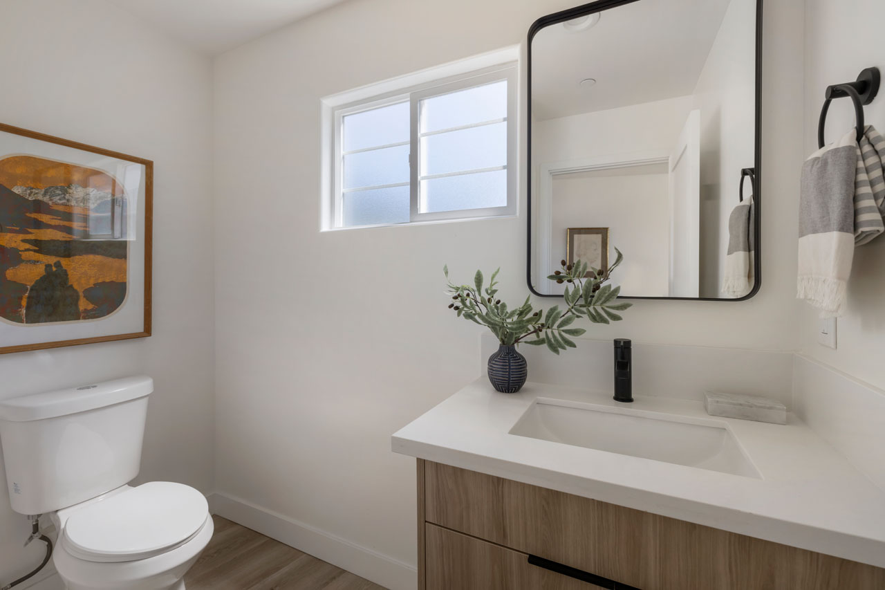 2391 Yorkshire Dr Glassell Park Home for Sale Tracy Do Real Estate