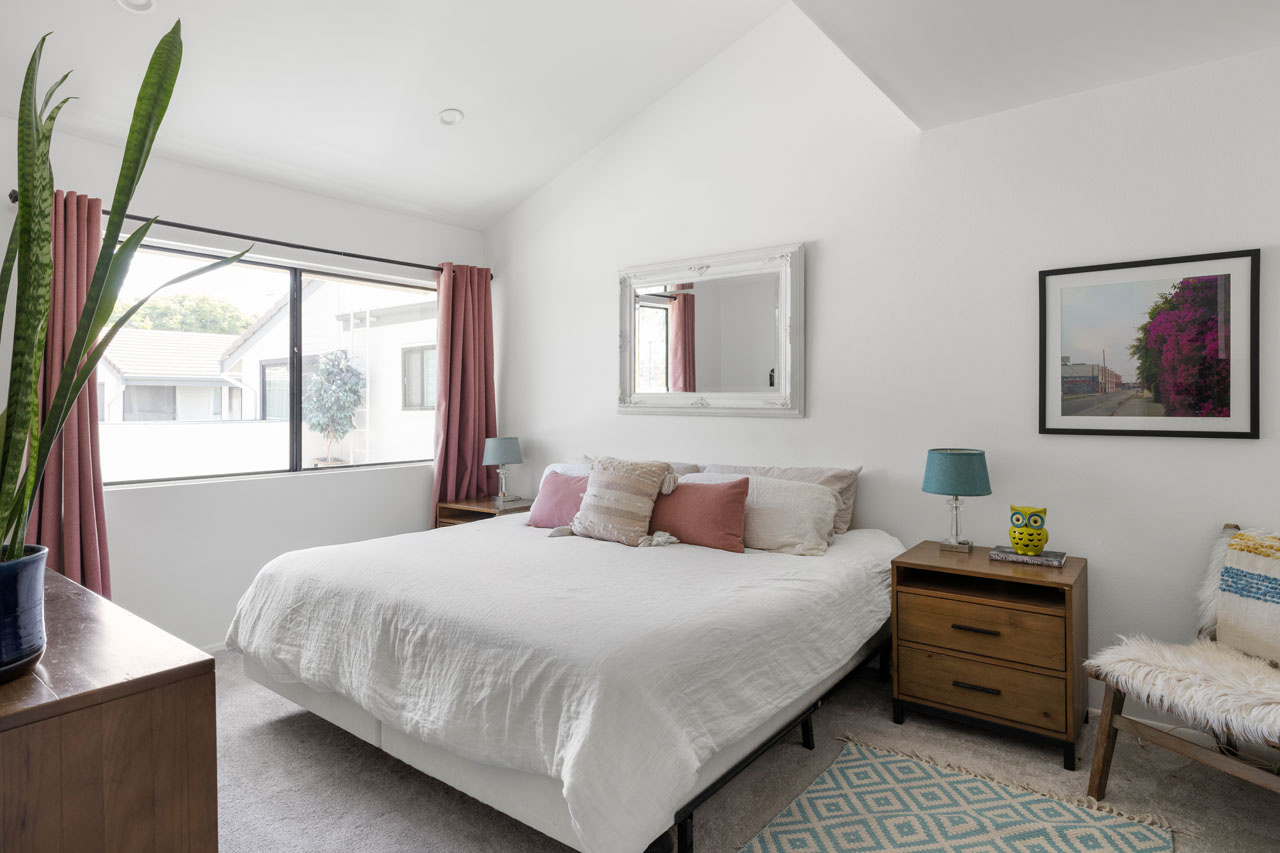 10500 Sunland Blvd #2 Sunland Condo Home for Sale Tracy Do