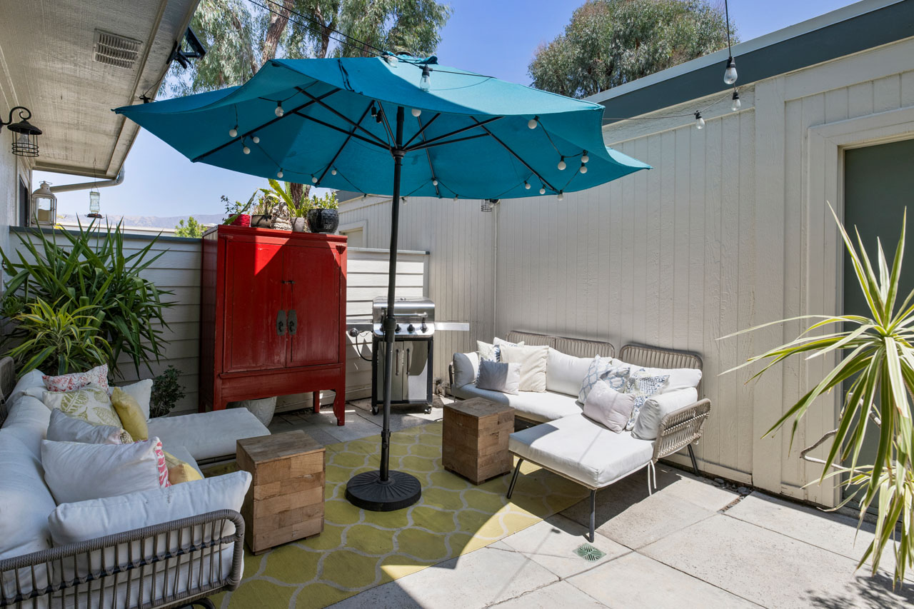10500 Sunland Blvd #2 Sunland Condo Home for Sale Tracy Do