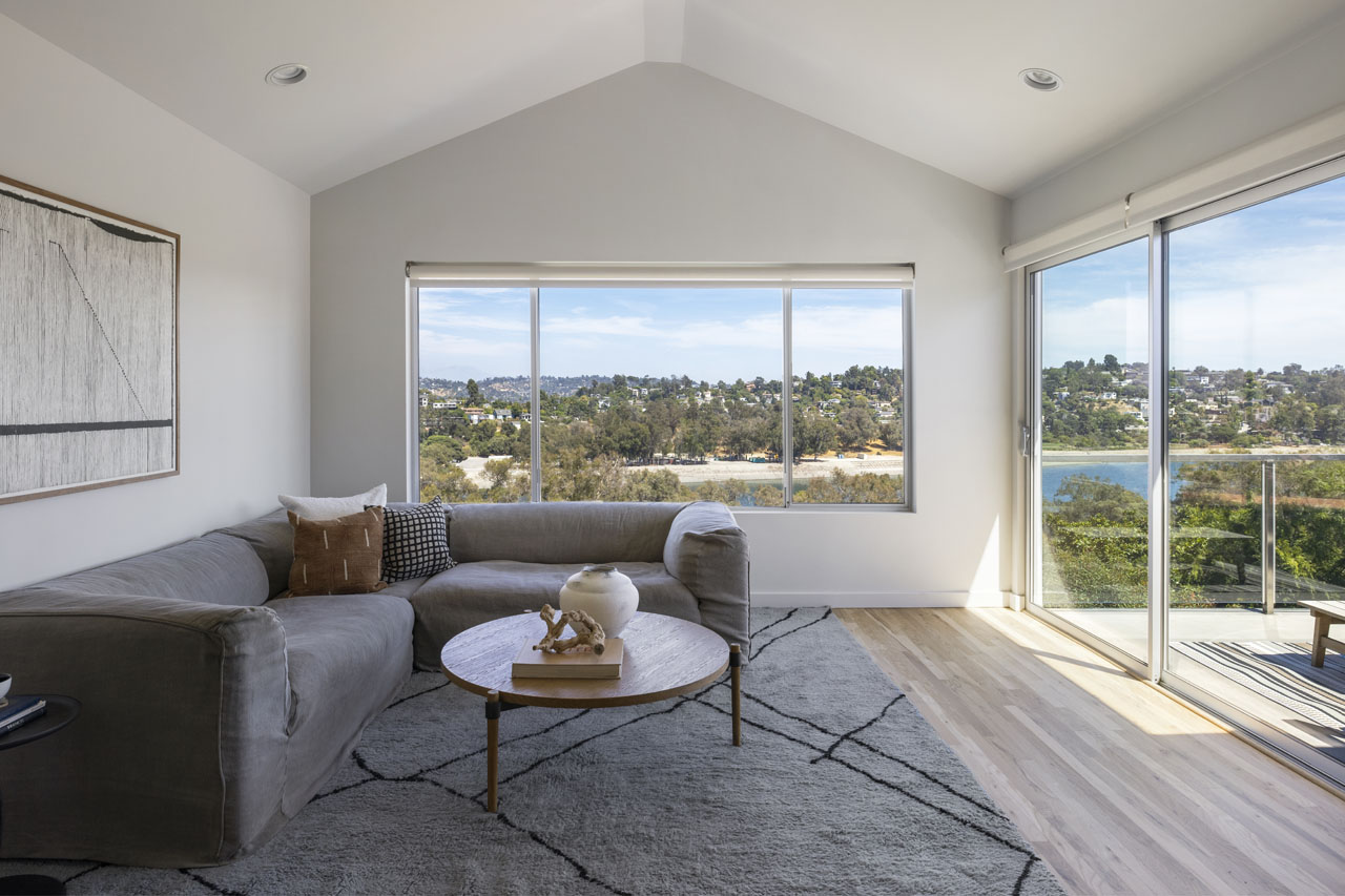 2264 Moreno Dr SIlver Lake Home for Sale Tracy Do Real Estate