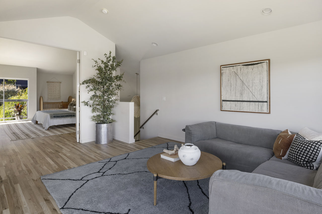 2264 Moreno Dr SIlver Lake Home for Sale Tracy Do Real Estate