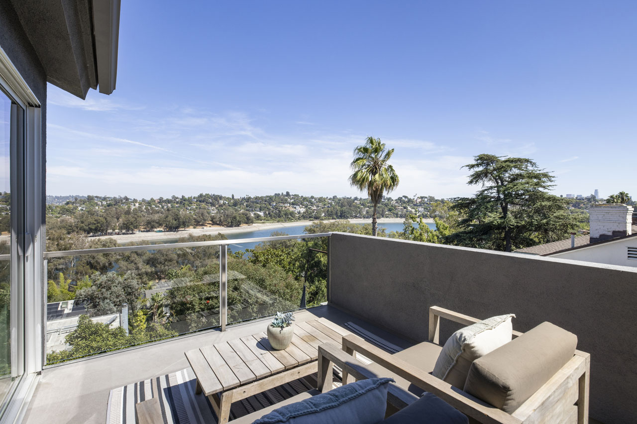 2264 Moreno Dr SIlver Lake Home for Sale Tracy Do Real Estate
