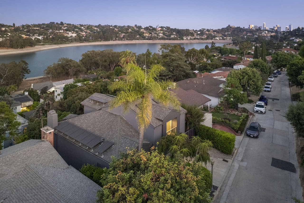 2264 Moreno Dr SIlver Lake Home for Sale Tracy Do Real Estate