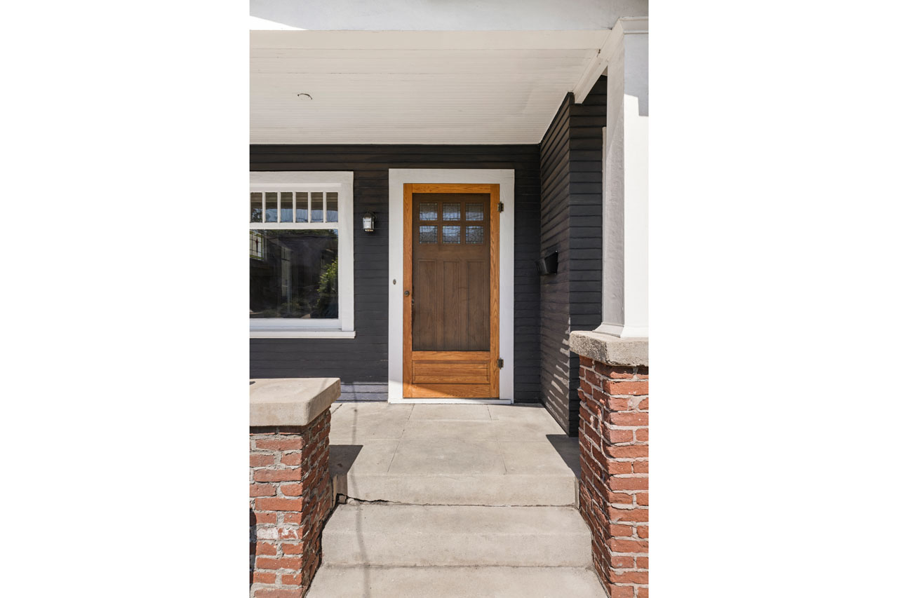 1327 Portia St Echo Park Home for Lease