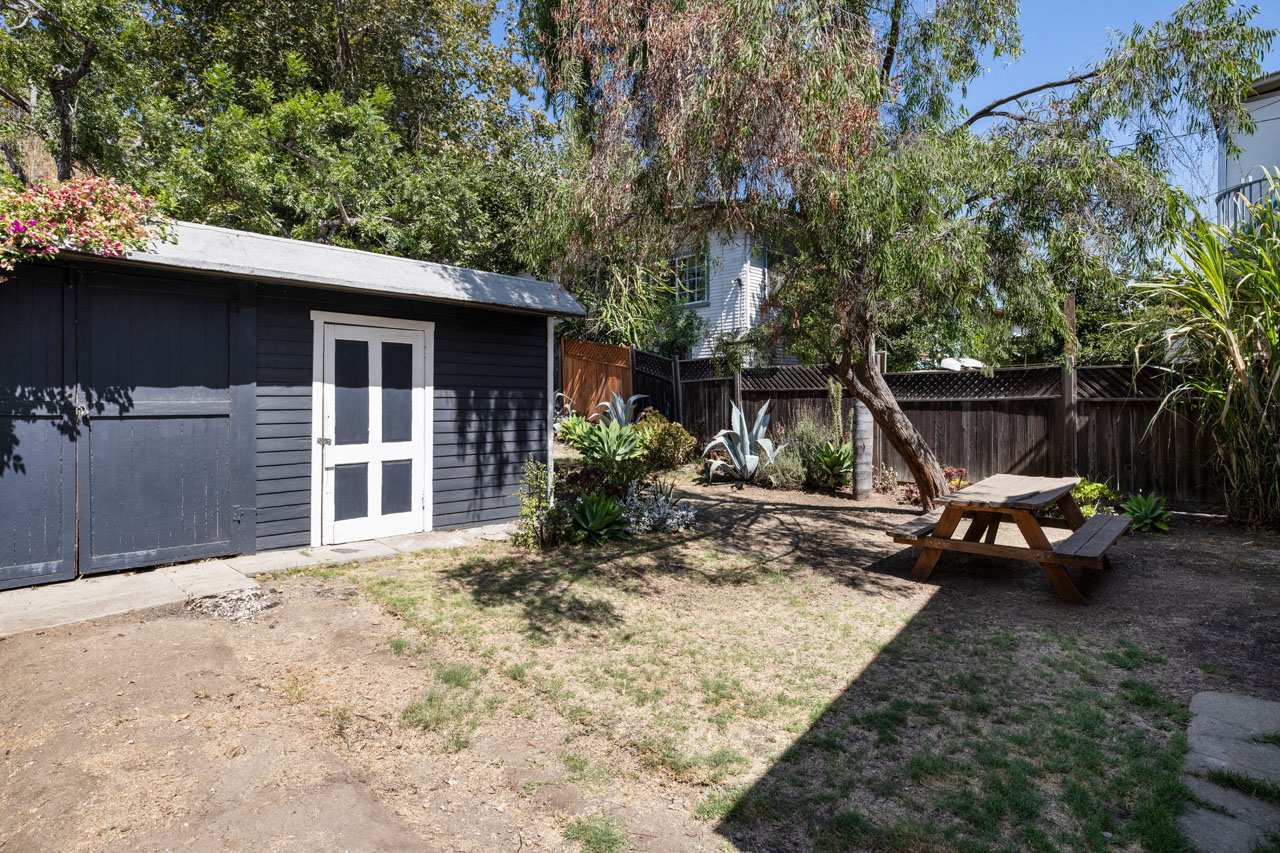 1327 Portia St Echo Park Home for Lease