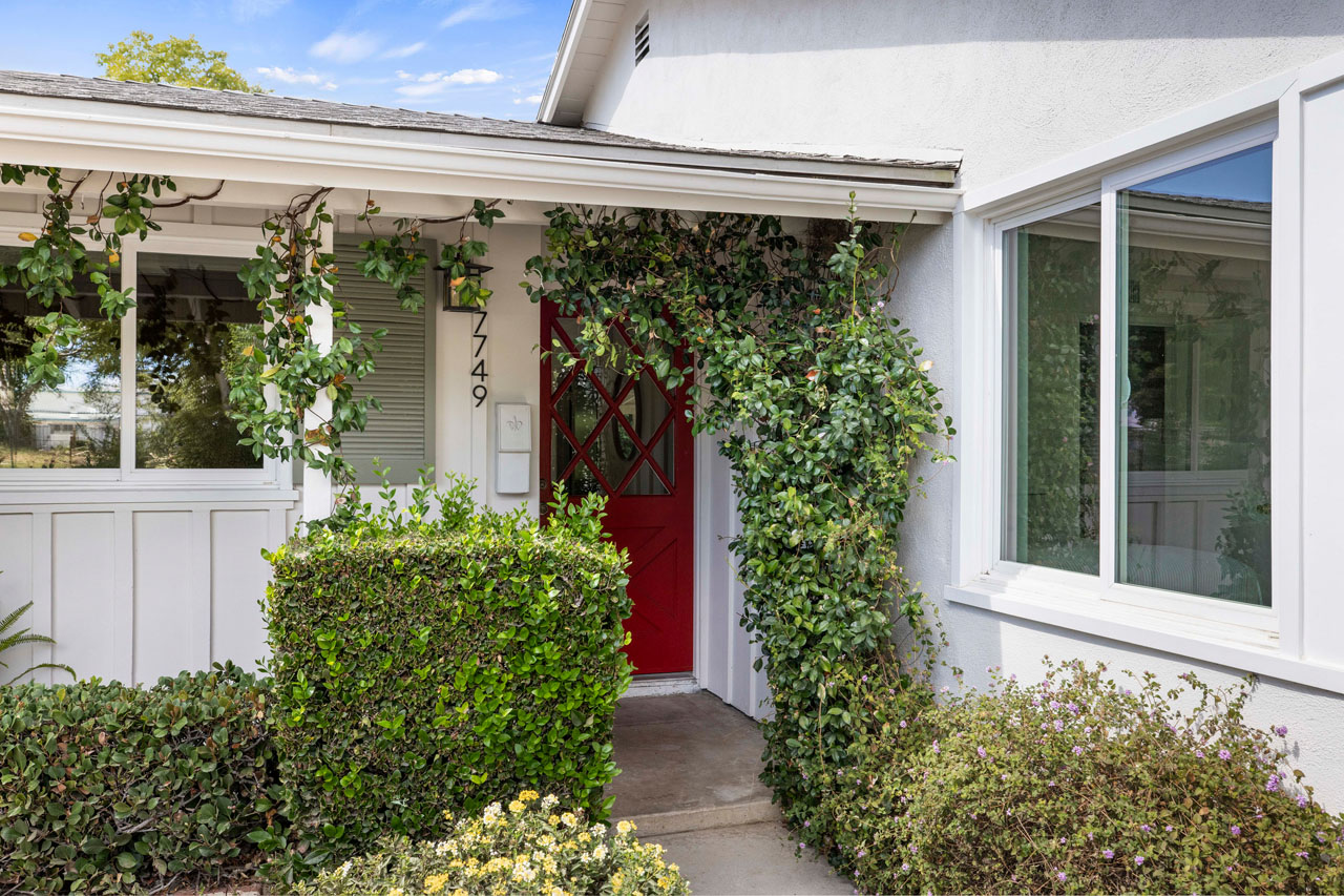 7749 Nita Ave Canoga Park Home for Sale Tracy Do Real Estate
