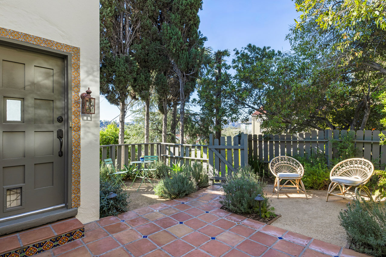 2342 Earl St Silver Lake Spanish style home for sale
