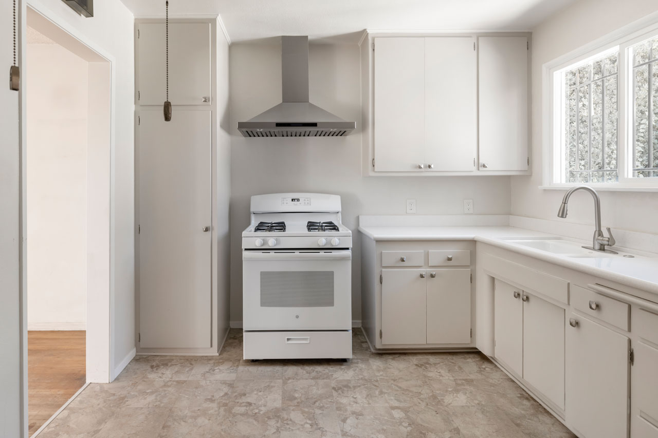 1753 Redcliff St SIlver Lake Home for Sale Tracy Do Real Estate