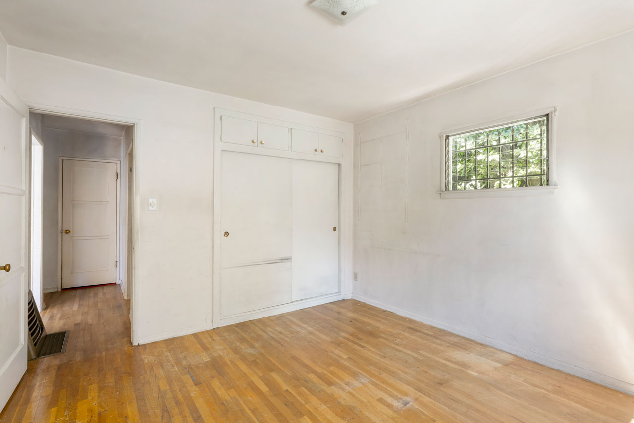 1753 Redcliff St SIlver Lake Home for Sale Tracy Do Real Estate