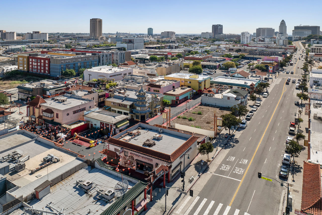 936 Mei Ling Way Chinatown Commercial Art Studio Storefront for Sale Tracy Do Real Estate