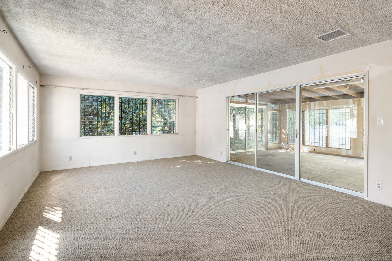 1753 Redcliff St SIlver Lake Home for Sale Tracy Do Real Estate