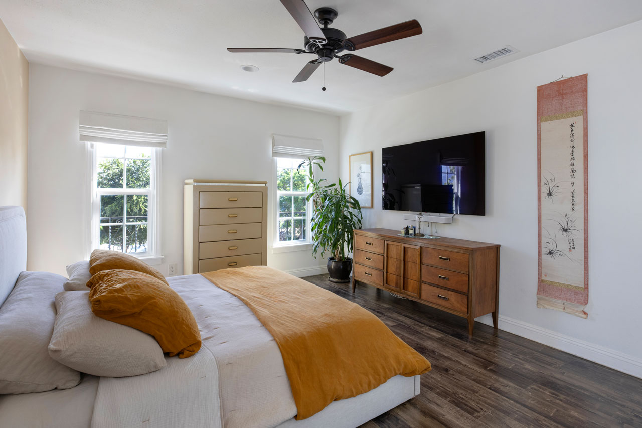 2321 Lake View Ave Silver Lake Home for Sale Tracy Do Real Estate
