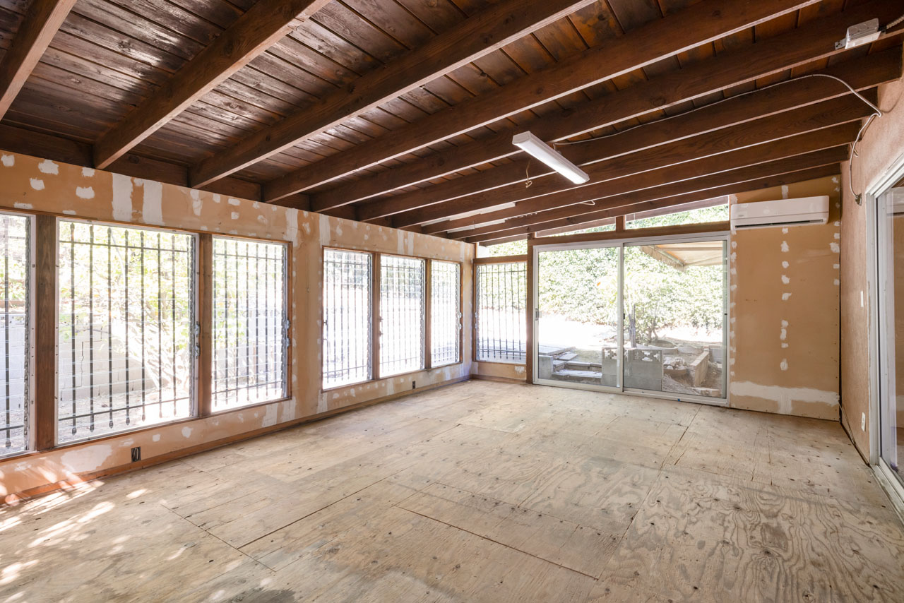 1753 Redcliff St SIlver Lake Home for Sale Tracy Do Real Estate