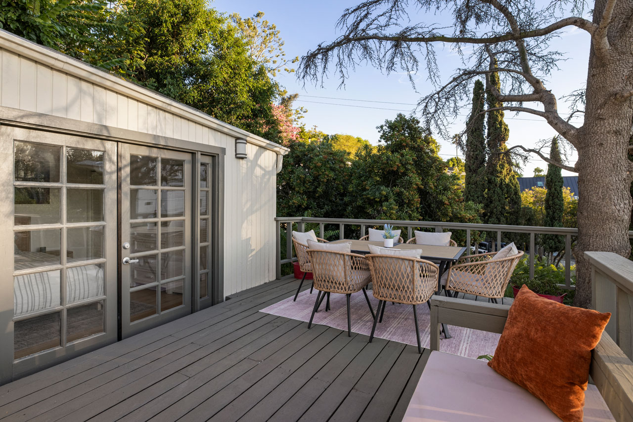 2342 Earl St Silver Lake Spanish style home for sale