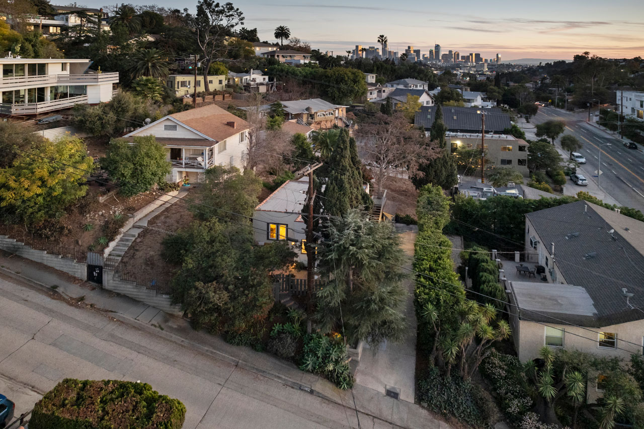 2342 Earl St Silver Lake Spanish style home for sale