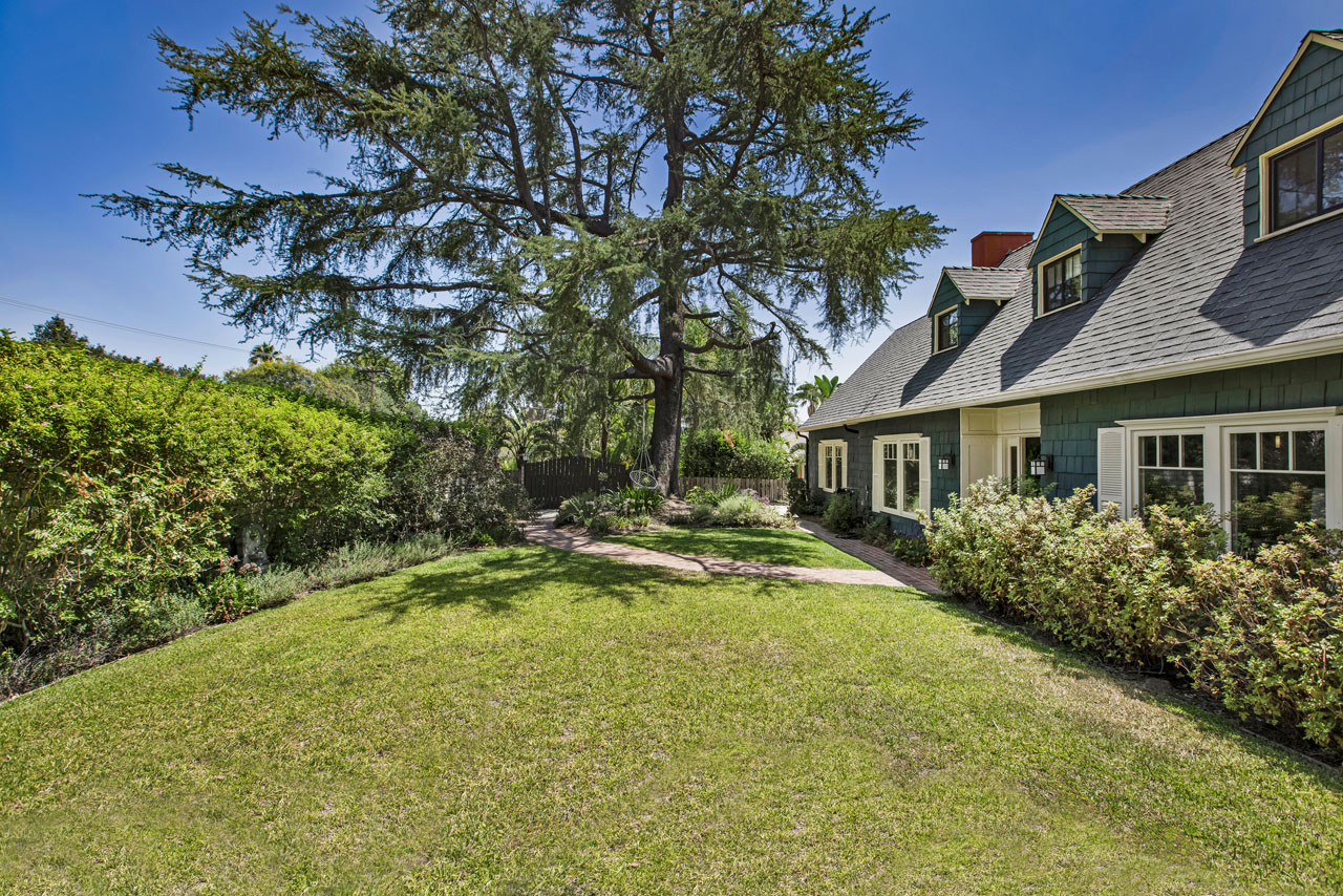 2555 N Altadena Dr Altadena Home for Sale Tracy Do Real Estate