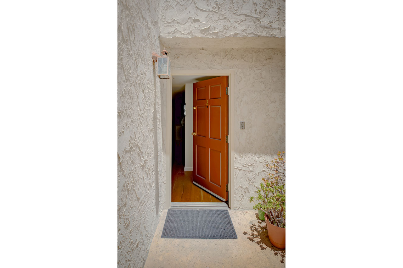 1916 Overland Ave #2 West LA Condo for Sale Tracy Do Real Estate