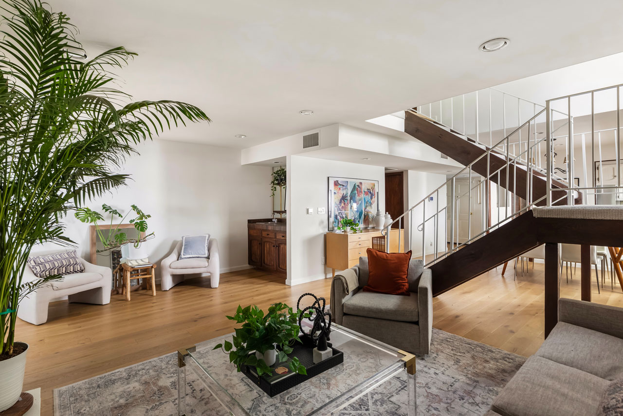 1916 Overland Ave #2 West LA Condo for Sale Tracy Do Real Estate