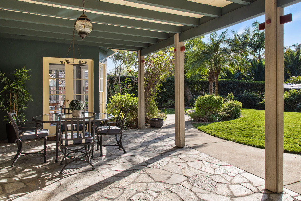 2555 N Altadena Dr Altadena Home for Sale Tracy Do Real Estate