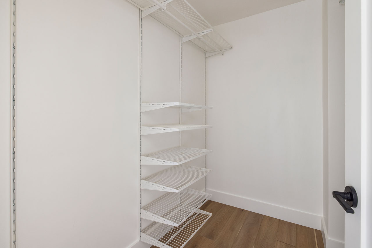 1338 McCollum St SIlver Lake home for sale Tracy Do Real Estate