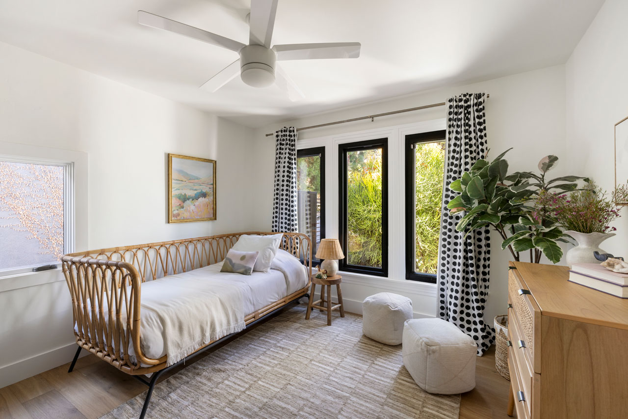 1338 McCollum St SIlver Lake home for sale Tracy Do Real Estate