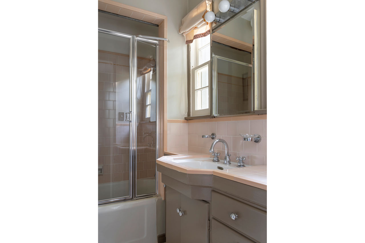 2555 N Altadena Dr Altadena Home for Sale Tracy Do Real Estate