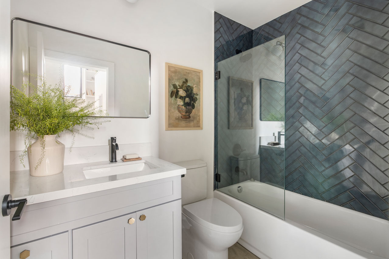 1338 McCollum St SIlver Lake home for sale Tracy Do Real Estate