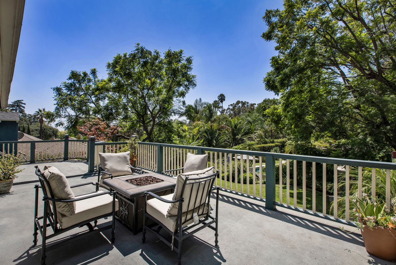 2555 N Altadena Dr Altadena Home for Sale Tracy Do Real Estate