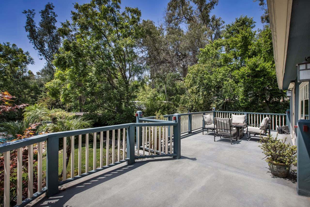 2555 N Altadena Dr Altadena Home for Sale Tracy Do Real Estate