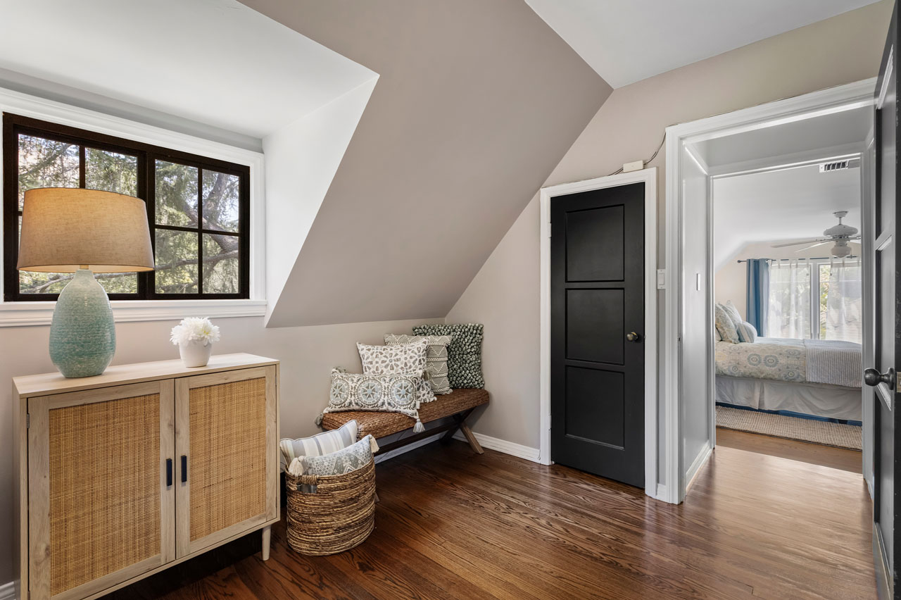 2555 N Altadena Dr Altadena Home for Sale Tracy Do Real Estate