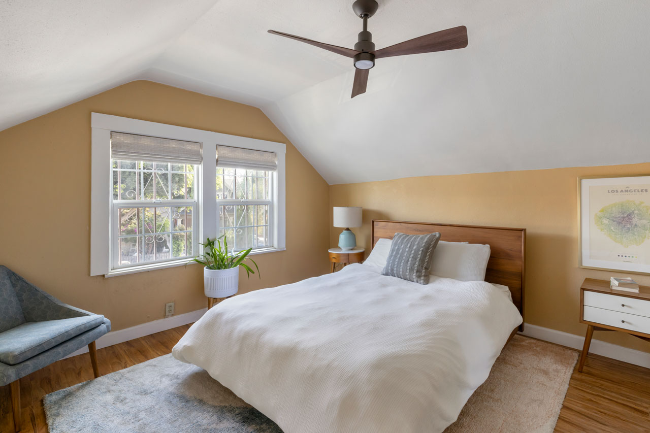 3775 Crawford St Historic South Central Los Angeles home for Sale Tracy Do Real Estate