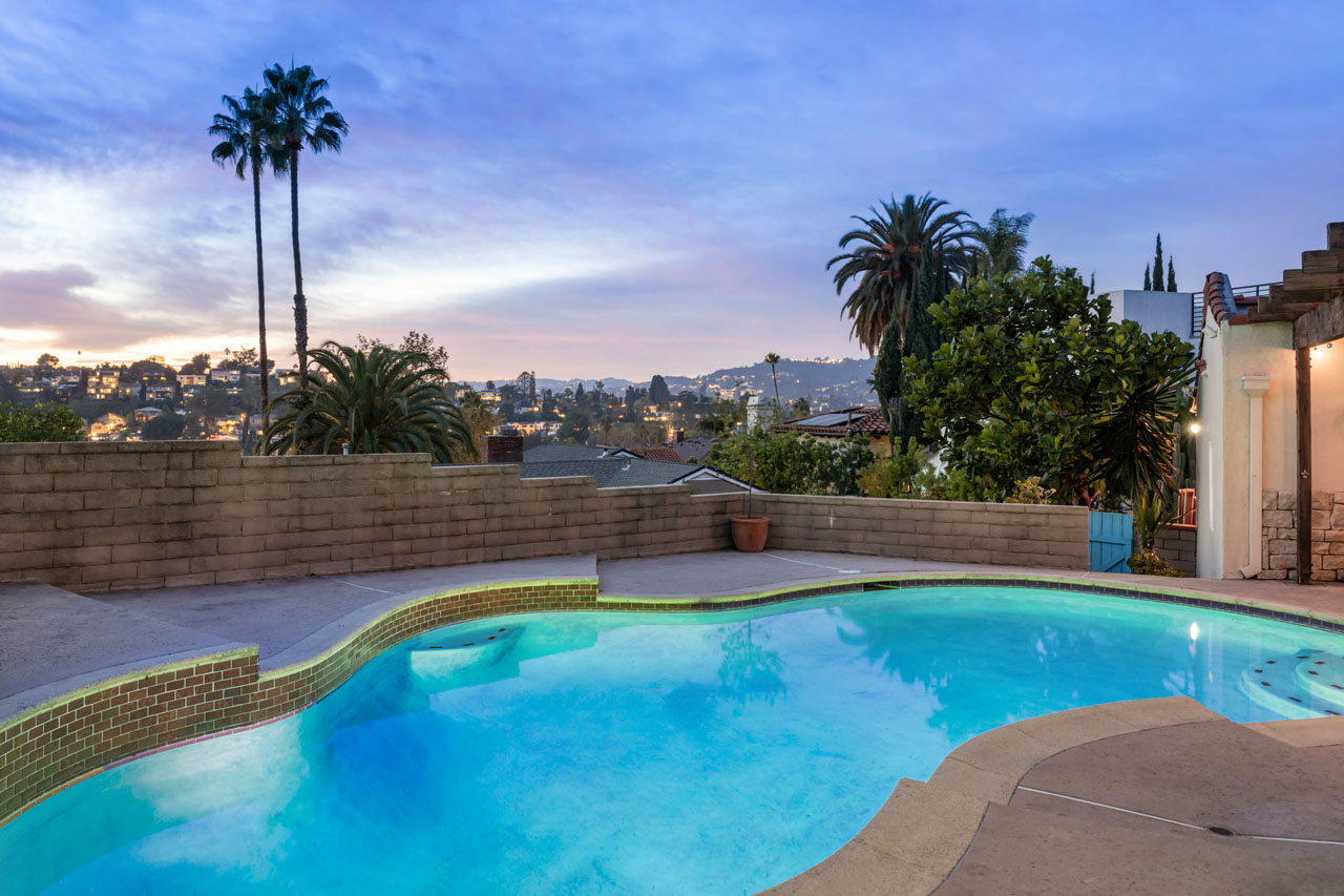 2608 Ivanhoe Dr Silver Lake Home for Sale Tracy Do Real Estate