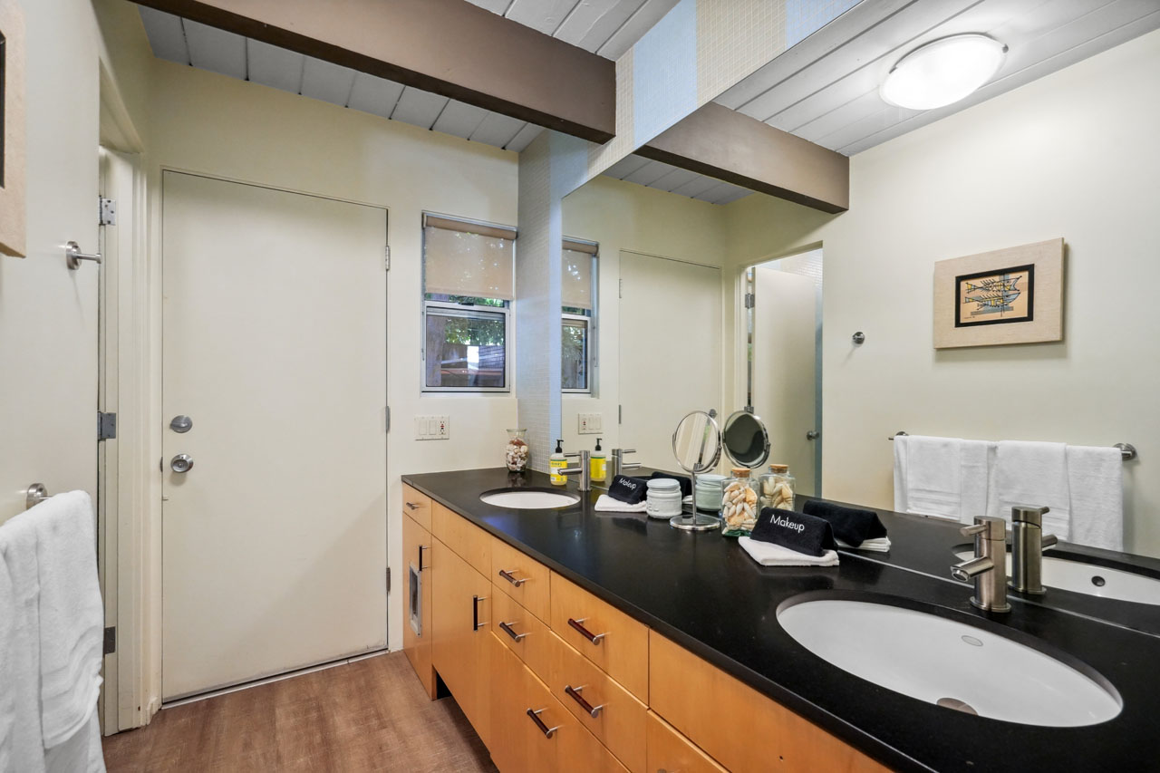 1568 Stoddard Ave Thousand Oaks Mid-century home for Lease Tracy Do Real Estate